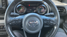 Toyota Yaris 1.5 Hybrid Dynamic 5dr CVT Hybrid Hatchback